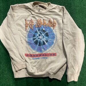 Def Lepoard Pull Over Sweater